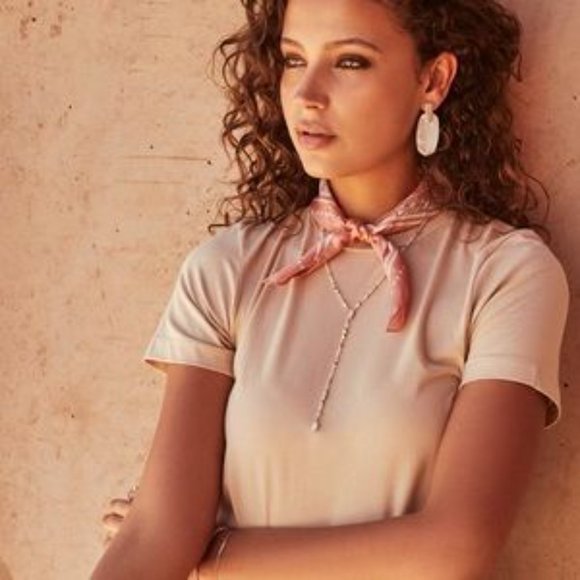 NWT Kendra Scott Bethany Y Necklace - Ivory / Gold - Picture 2 of 2